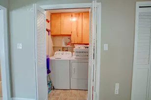102 NE Nebraska Ave, Fort Walton Beach, FL 32548 - Photo 21