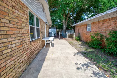 102 NE Nebraska Avenue, Fort Walton Beach, FL 32548 - Photo 37