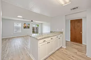 1815 Whispering Oaks Ln, Fort Walton Beach, FL 32547 - Photo 15