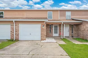 1815 Whispering Oaks Ln, Fort Walton Beach, FL 32547 - Photo 1