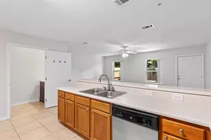 10 SE Park Pl, Fort Walton Beach, FL 32548 - Photo 13