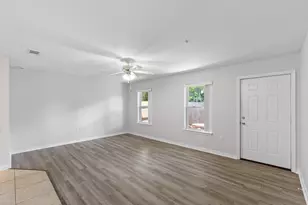 10 SE Park Pl, Fort Walton Beach, FL 32548 - Photo 15