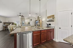 2408 Spur Ln, Gulf Breeze, FL 32563 - Photo 13