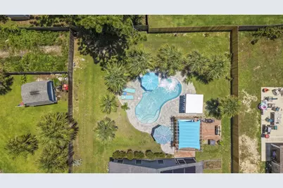 2408 Spur Lane, Gulf Breeze, FL 32563 - Photo 31