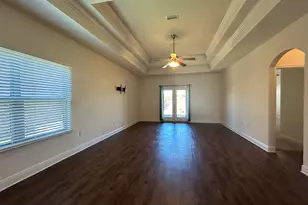672 Teal St, Crestview, FL 32539 - Photo 11