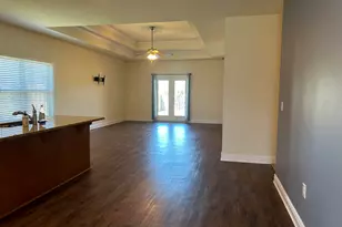 672 Teal St, Crestview, FL 32539 - Photo 3
