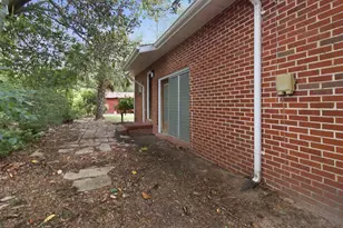 855 N Pearl St, Crestview, FL 32536 - Photo 13