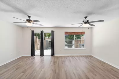 128 Noblat Drive, Mary Esther, FL 32569 - Photo 11