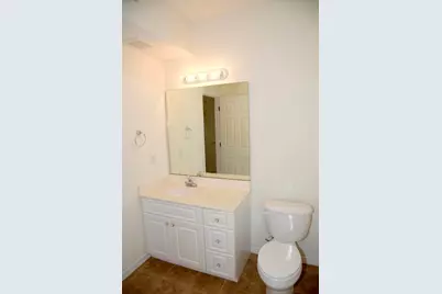1501 N Partin Drive #APT  226, Niceville, FL 32578 - Photo 15