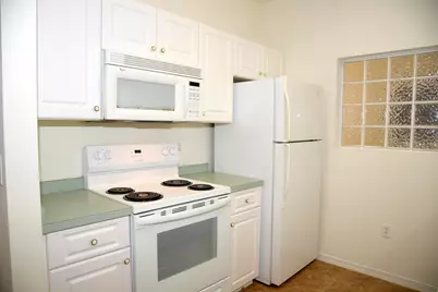 1501 N Partin Drive #APT  226, Niceville, FL 32578 - Photo 9