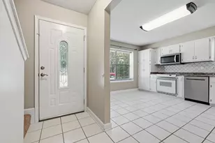 519 Matthew St, Niceville, FL 32578 - Photo 5