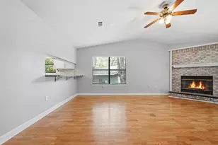 519 Matthew St, Niceville, FL 32578 - Photo 19