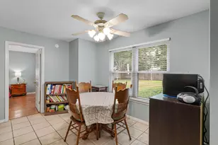 2807 Mohican Way, Crestview, FL 32539 - Photo 11