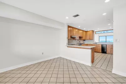 200 SW Miracle Strip Parkway #402, Fort Walton Beach, FL 32548 - Photo 11