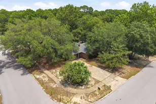 2700 Sanibel Pl, Gulf Breeze, FL 32563 - Photo 39