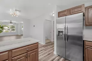 609 E Edney Ave, Crestview, FL 32536 - Photo 5
