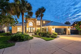 1901 Catamaran Dr, Navarre, FL 32566 - Photo 1