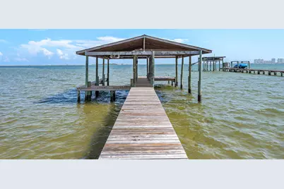 1901 Catamaran Drive, Navarre, FL 32566 - Photo 13