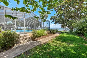 1901 Catamaran Dr, Navarre, FL 32566 - Photo 21
