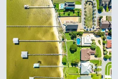 1901 Catamaran Drive, Navarre, FL 32566 - Photo 27