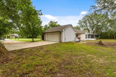 6689 Bryant Street, Navarre, FL 32566 - Photo 7
