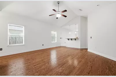 292 S Marsh Landing, Freeport, FL 32439 - Photo 9