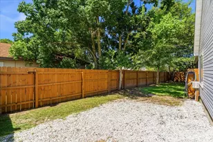 209 Seville Cir, Mary Esther, FL 32569 - Photo 47