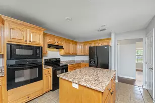 1925 Hidden Springs Dr, Baker, FL 32531 - Photo 9