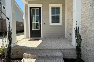 306 Gazelle Ct, Niceville, FL 32578 - Photo 3