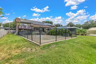 37 Country Club Rd, Shalimar, FL 32579 - Photo 3