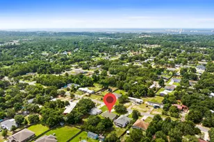 8270 Segura St, Navarre, FL 32566 - Photo 37