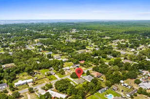 8270 Segura St, Navarre, FL 32566 - Photo 39