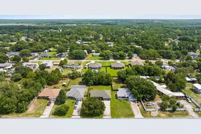 8270 Segura Street, Navarre, FL 32566 - Photo 35