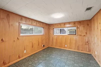 127 NW Holmes Boulevard, Fort Walton Beach, FL 32548 - Photo 13