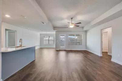 5839 Crestlake Drive, Crestview, FL 32536 - Photo 5