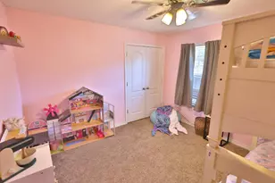 8140 Menorca St, Navarre, FL 32566 - Photo 15