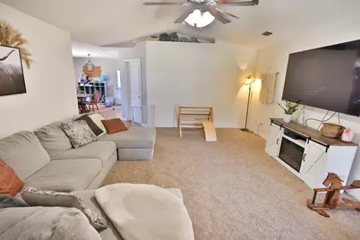 8140 Menorca Street, Navarre, FL 32566 - Photo 3