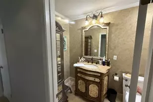 103 E Capri Cove, Niceville, FL 32578 - Photo 29