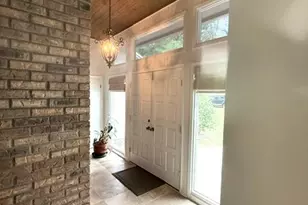 103 E Capri Cove, Niceville, FL 32578 - Photo 9
