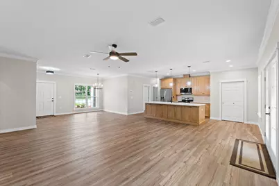 781 Bay Avenue, Defuniak Springs, FL 32435 - Photo 11