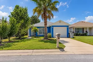 1869 Vineyard St, Navarre, FL 32566 - Photo 1