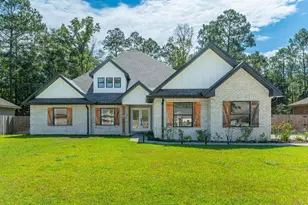 4572 Ashton Cir, Crestview, FL 32536 - Photo 1