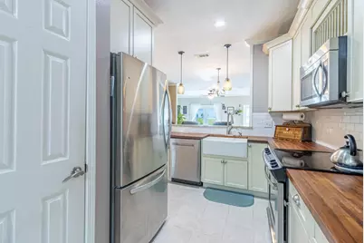 1062 Lionsgate Lane, Gulf Breeze, FL 32563 - Photo 9
