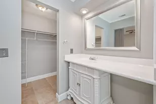 1732 Bayshore Dr, Niceville, FL 32578 - Photo 23