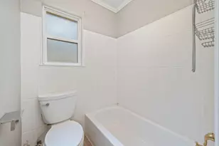 1732 Bayshore Dr, Niceville, FL 32578 - Photo 31