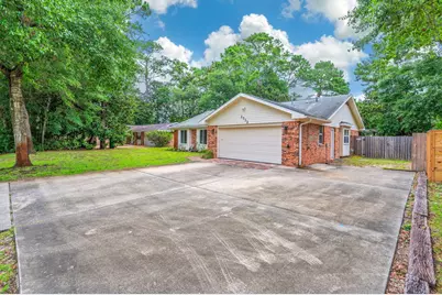 1732 Bayshore Drive, Niceville, FL 32578 - Photo 45