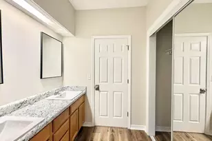 1940 Bluewater Blvd, Niceville, FL 32578 - Photo 13