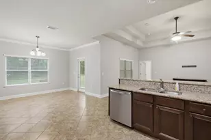 3561 Autumn Woods Dr, Crestview, FL 32539 - Photo 9