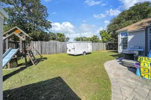 1068 Windmill Dr, Fort Walton Beach, FL 32547 - Photo 43
