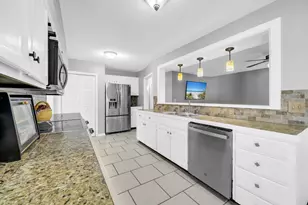 1068 Windmill Dr, Fort Walton Beach, FL 32547 - Photo 15